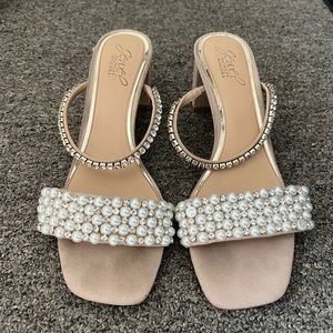 Jewel Badgley Mischka Orsen Embellished Slide Sandal - Rose Gold Metallic